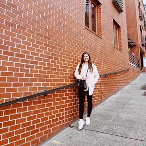 Meet your Posher, Kaili